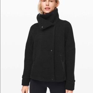 Lululemon Jacket, Size 4, NWT